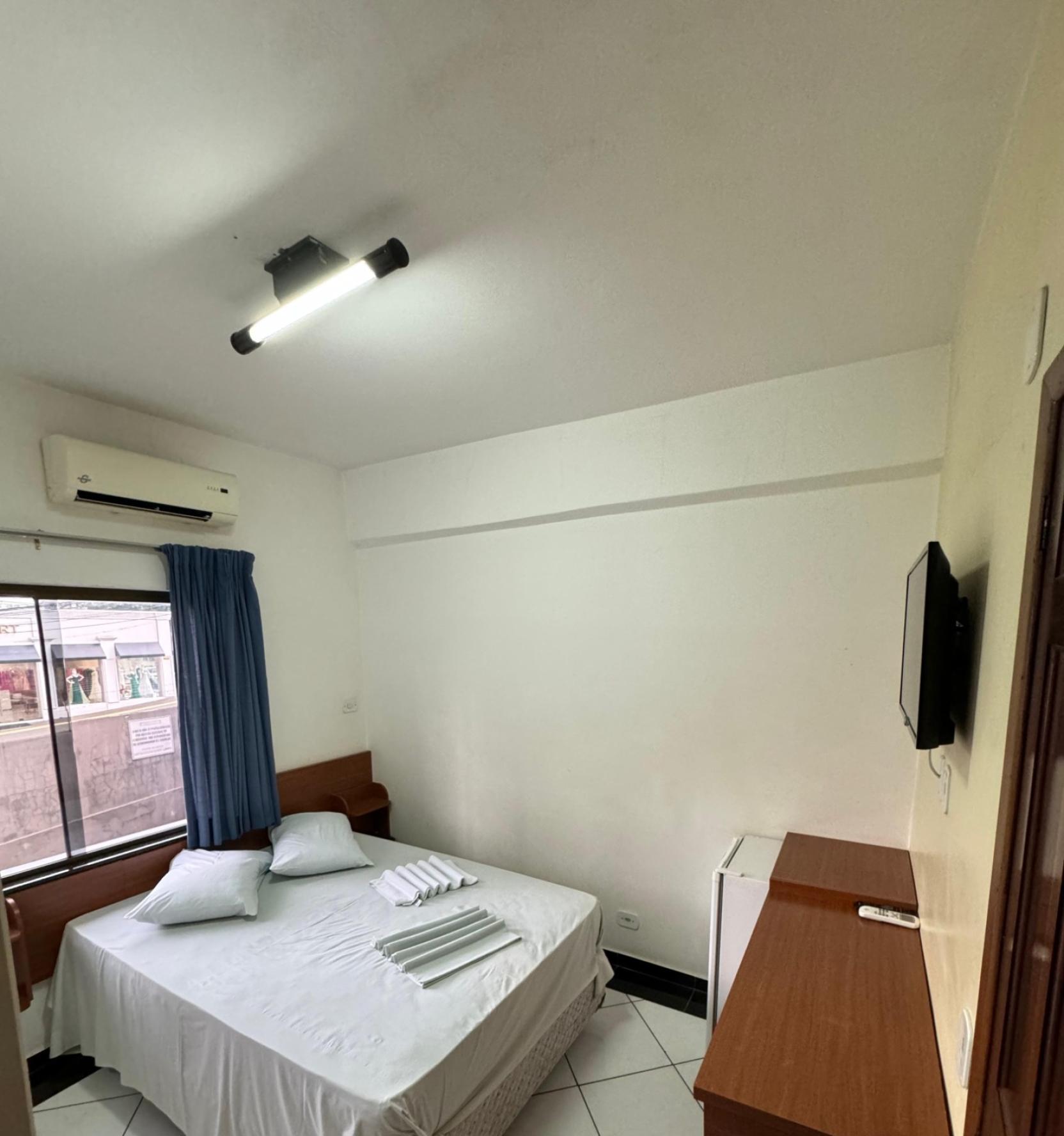 Banheiro do quarto do Hotel 15 de Julho