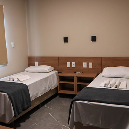 Quarto com 2 camas de solteiro Hotel 15 de Julho Foz
